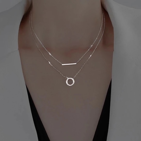⚡️Insta circle sterling silver necklace - Picture 2 of 4